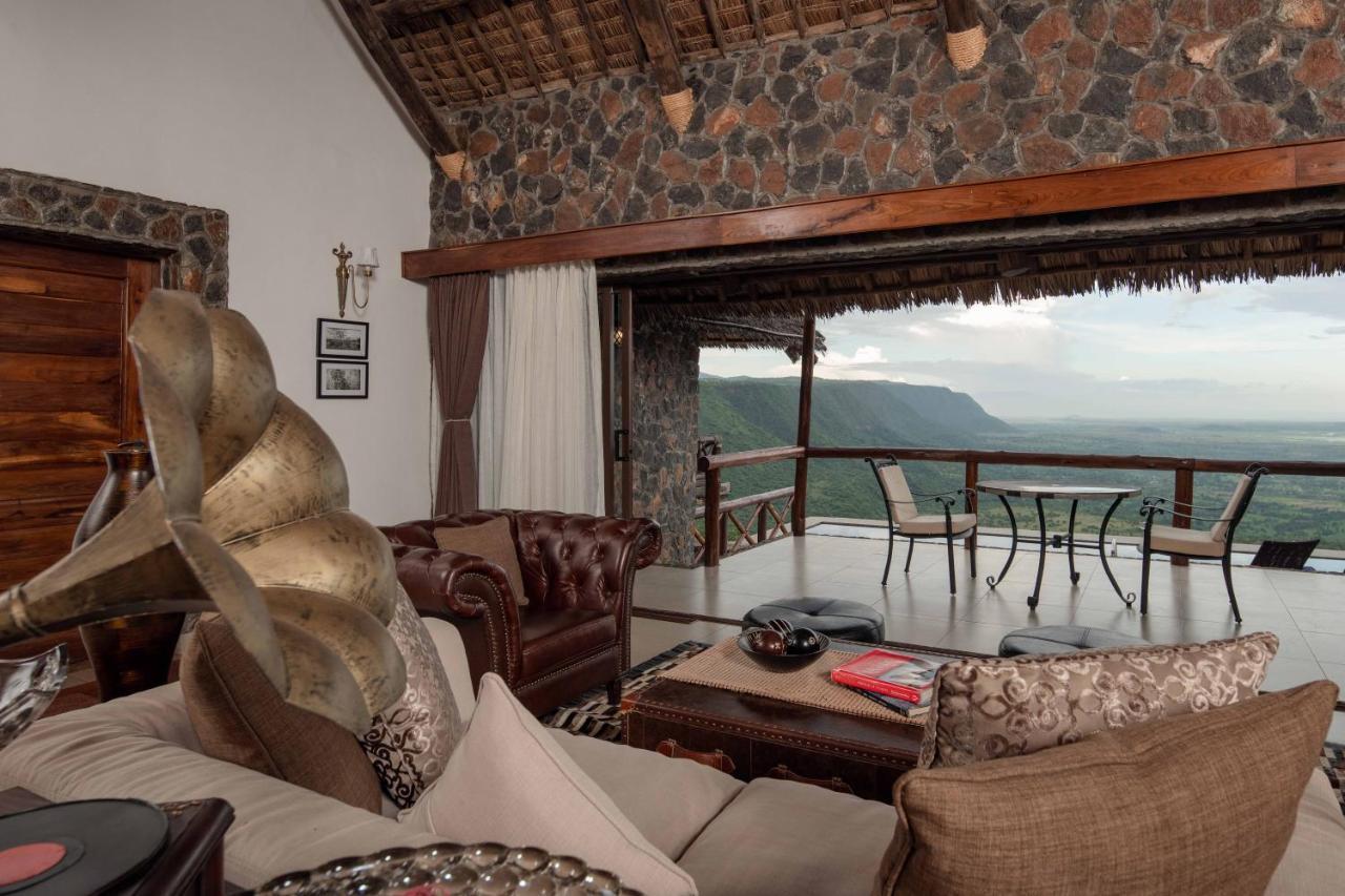 Lake Manyara Kilimamoja Lodge Mto wa Mbu Buitenkant foto